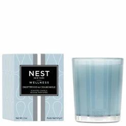 Brand new 💯 NEST New York Driftwood & Chamomile Votive Candle 🛒